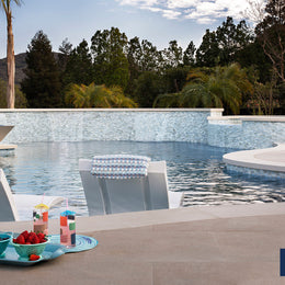 Tommy Bahama Vineyard Pool & Spa 2